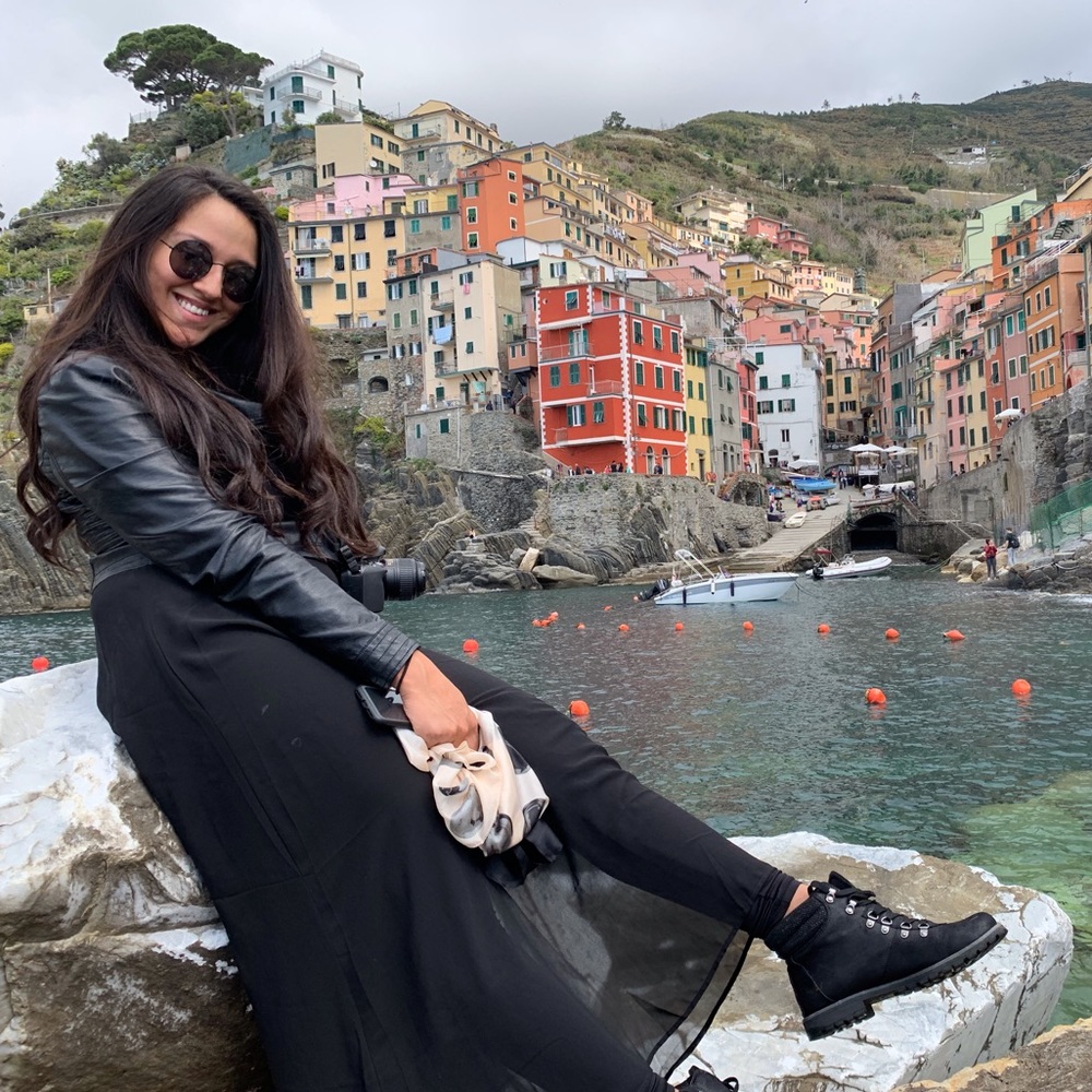 Meet your Posher, Stephanie